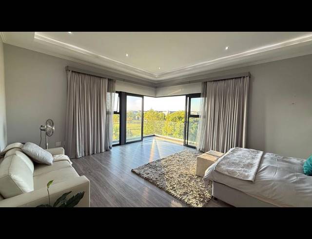 4 BEDROOM HOUSE FOR SALE IN COPPERLEAF ESTATE